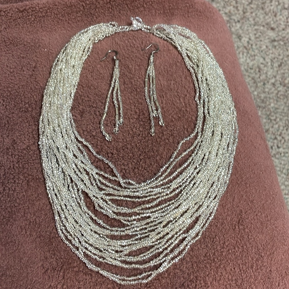 24 strand beaded necklace earrings